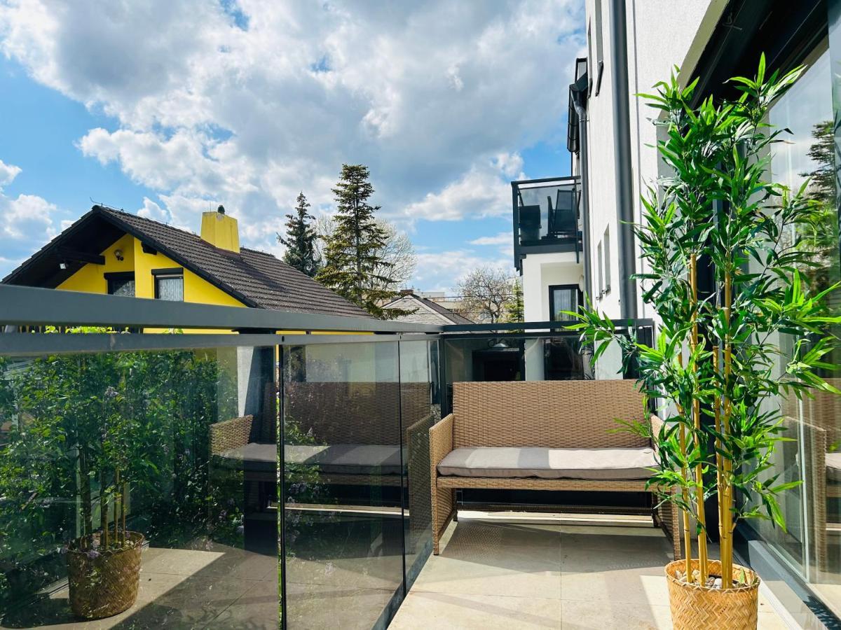 New - Free Parking - Balcony Appartement Wenen Buitenkant foto